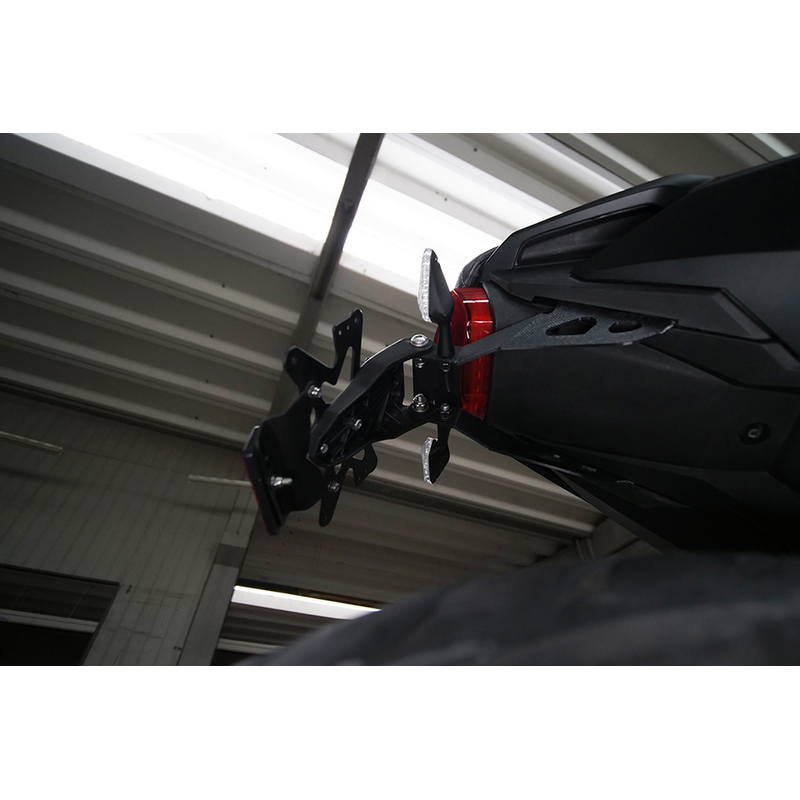 Porta matrícula Honda CB650R/CBR650R 2021-2024 / CB1000 Hornet 2025-