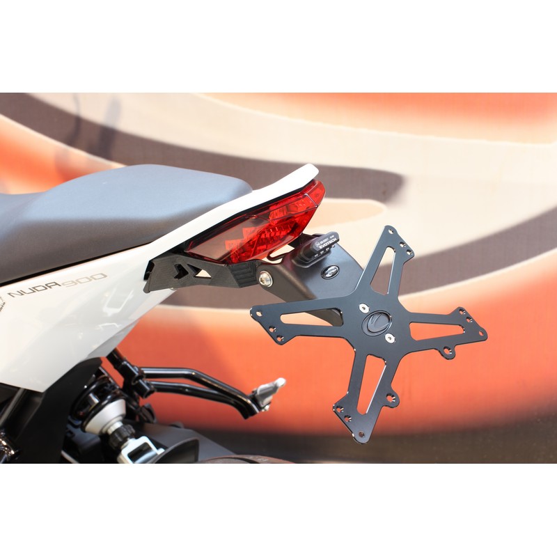 Porta matrícula Husqvarna Nuda 900