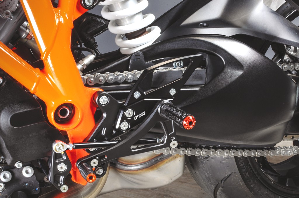 Estriberas regulables KTM 1290 Superduke / R / GT 2013-2019