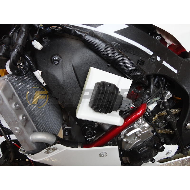Carenado de fibra Yamaha R1 2015-2019 colín racing