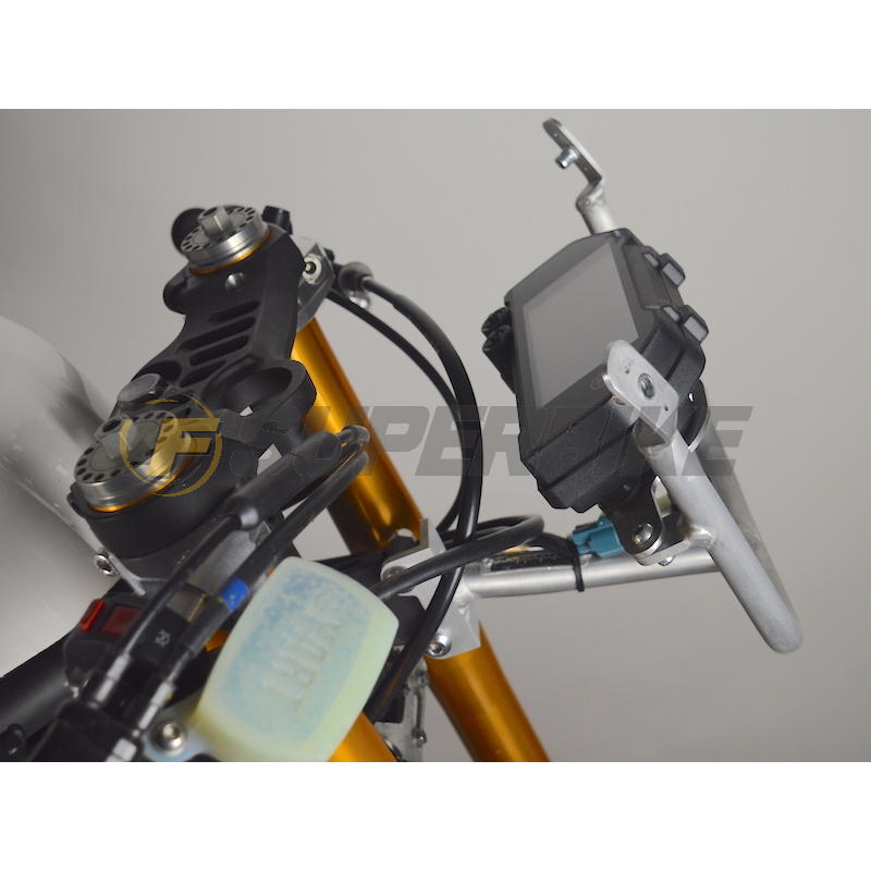 Araña duraluminio plata Yamaha R3 2019-2024