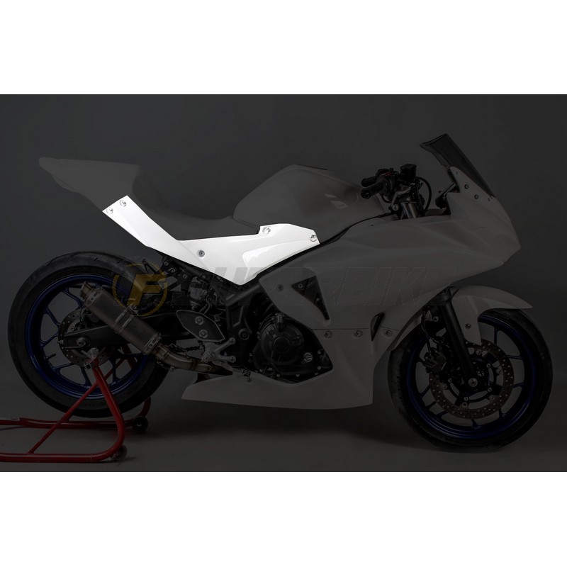 Parte derecha bajo colín Yamaha R3 2015-2018