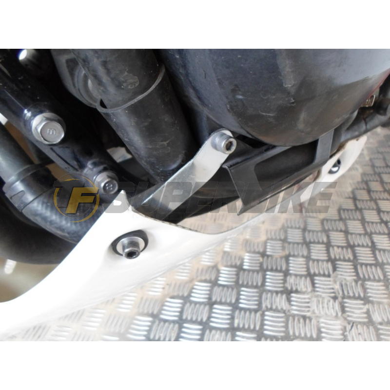 Quilla fibra de vidrio Yamaha FZS 600 Fazer 1998-2003 con kit de montaje
