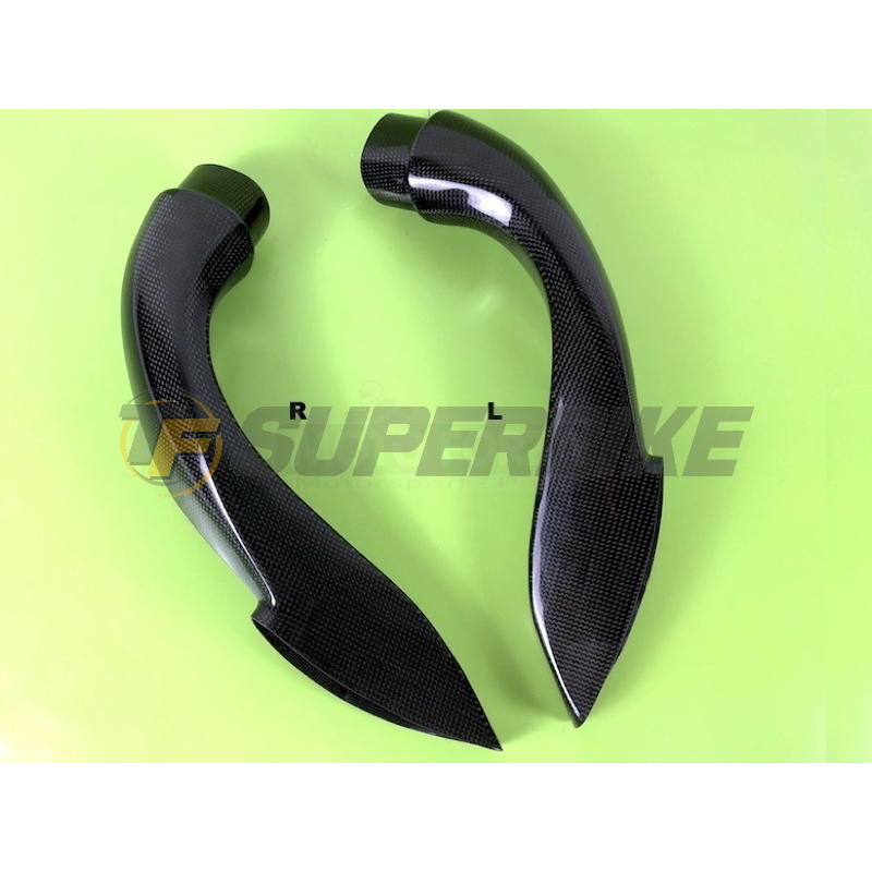 Tobera izquierda fibra de vidrio Aprilia RSV4 2015-2020