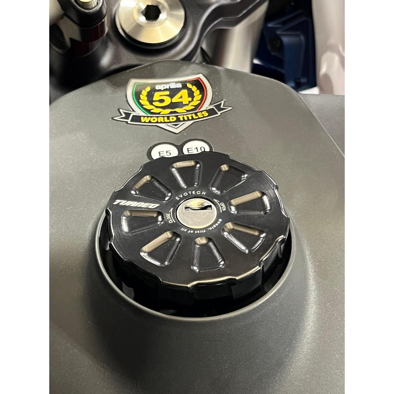 Tapón gasolina para llave original Aprilia Tuareg 660