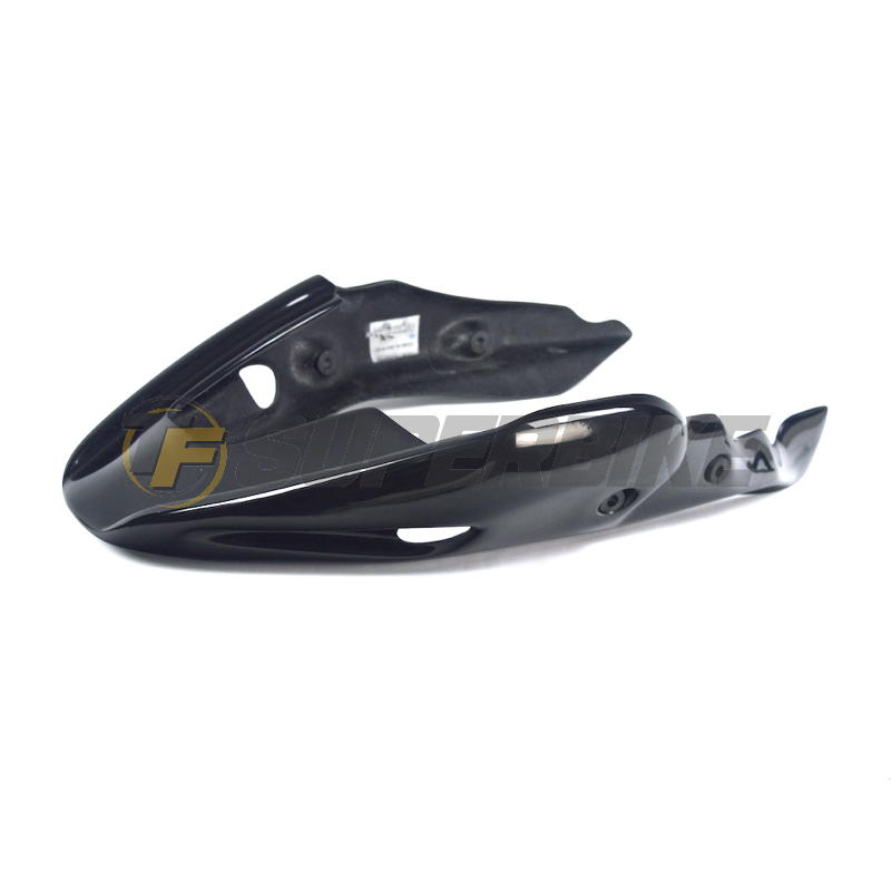 Quilla fibra de vidrio Suzuki GSR 750 con kit de montaje
