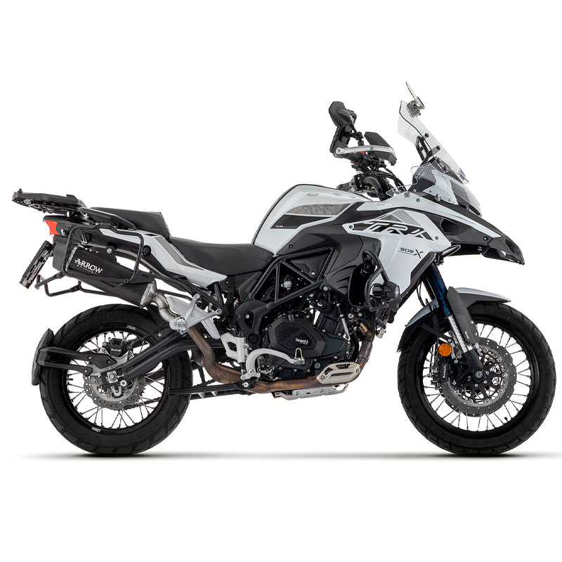 Escape Indy Race EVO aluminio Dark fondo carbono para Benelli TRK 502 X 2021-2023