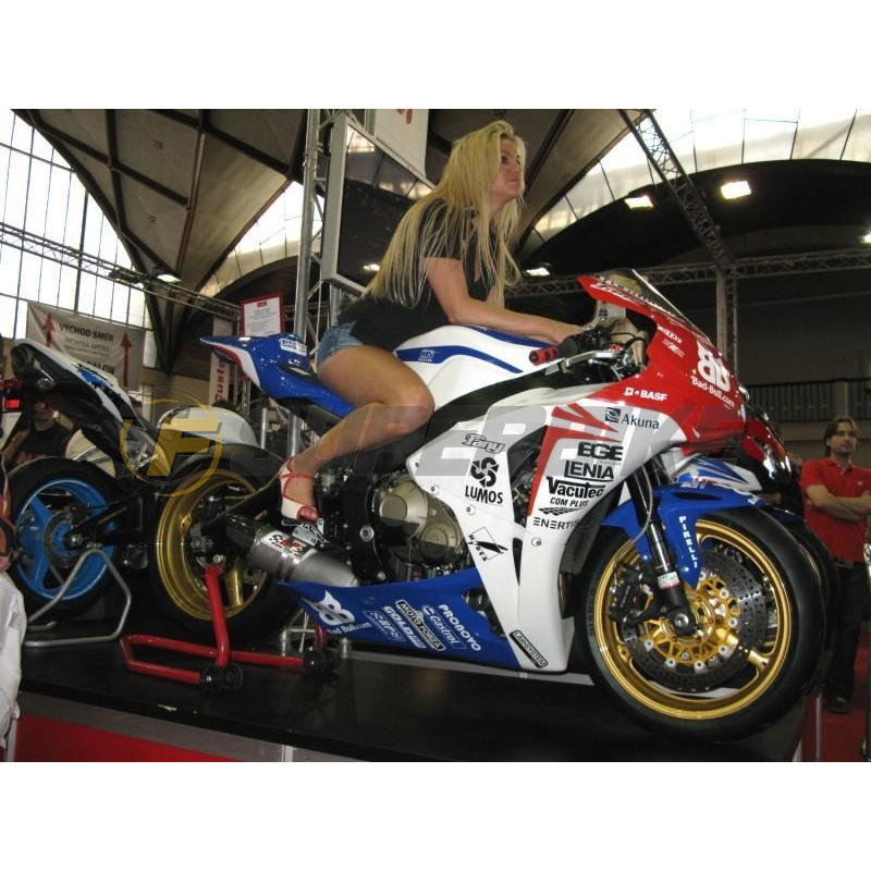 Guardabarros delantero fibra carbono Honda CBR1000RR 2008-2011