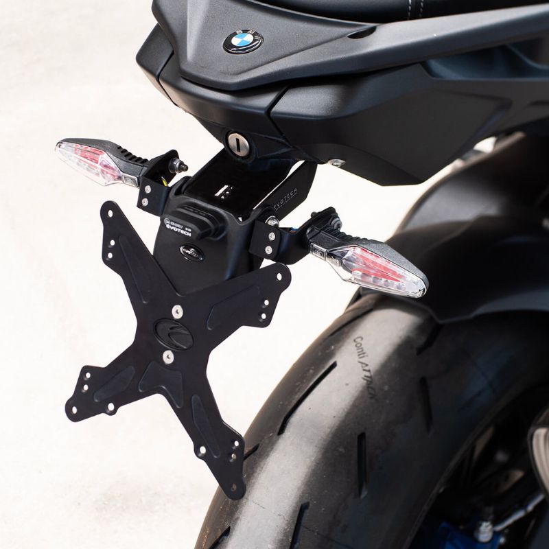 Porta matrícula BMW M1000XR 2024-2026