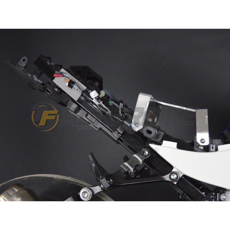 Carenado de fibra Suzuki GSX-R 1000 2017-2023 5 piezas quilla escape Yoshimura/Arrow