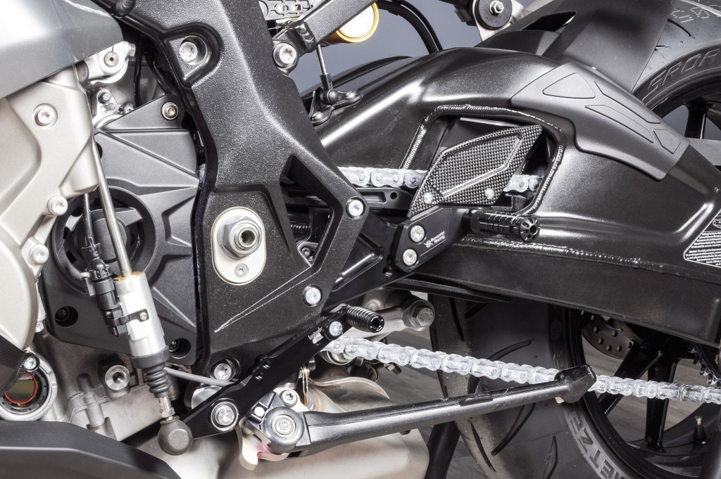 Estriberas regulables BMW S1000RR 2015-2018