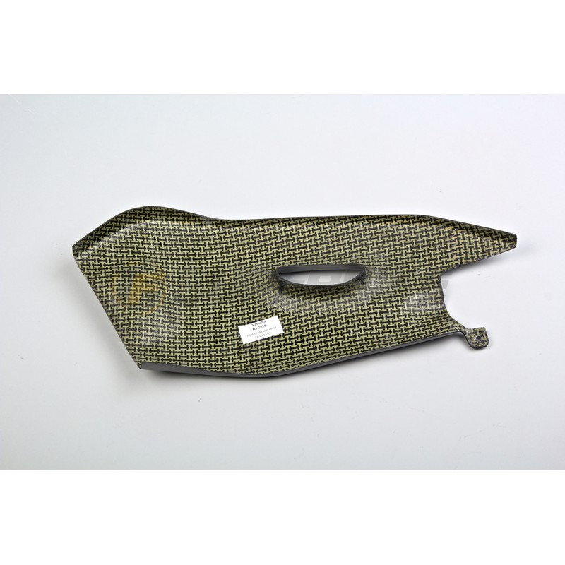Protector basculante lado derecho Yamaha R1 2015-2024 fibra de carbono