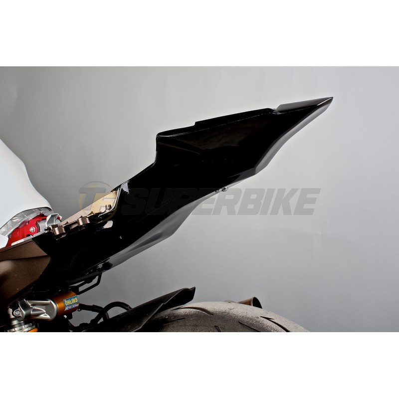 Paso de rueda fibra de vidrio Yamaha R1 2015-2024