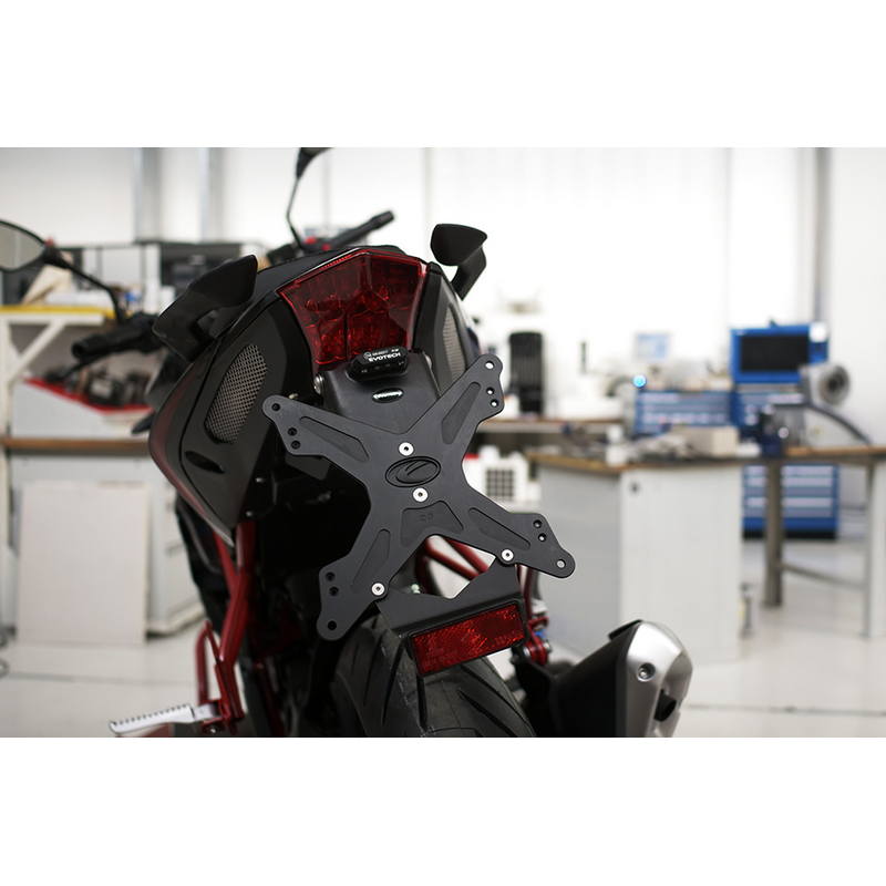 Porta matrícula Benelli BN125 2021-2024