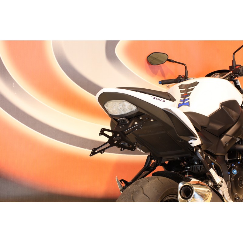 Porta matrícula Suzuki GSR750