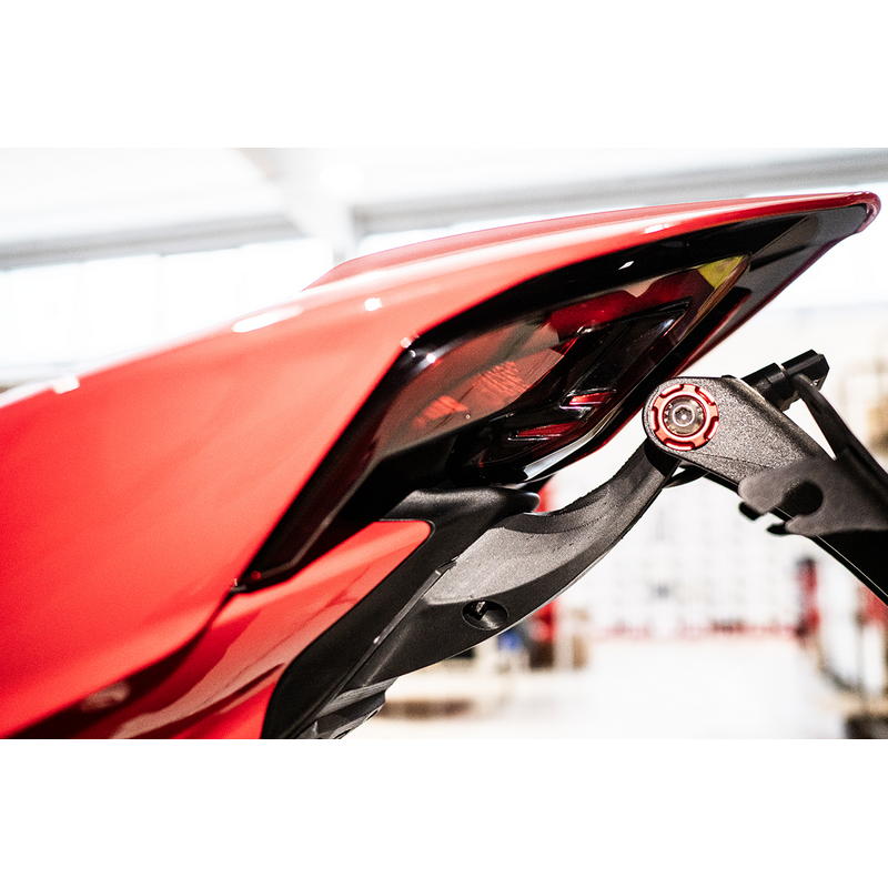 Porta matrícula Ducati Panigale V2 / V4 / V4S / Streetfighter V2/V4 2025