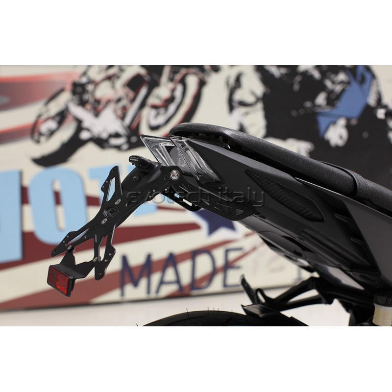 Porta matrícula Yamaha MT-09 2017-2020