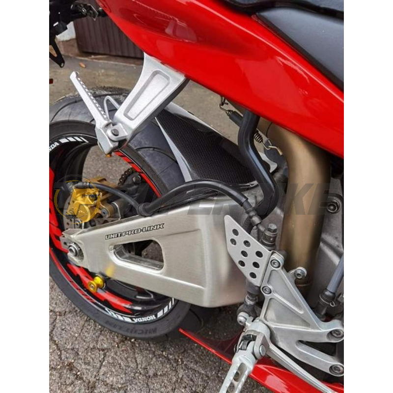 Guardabarros trasero fibra carbono Honda CBR600RR 2003-2004