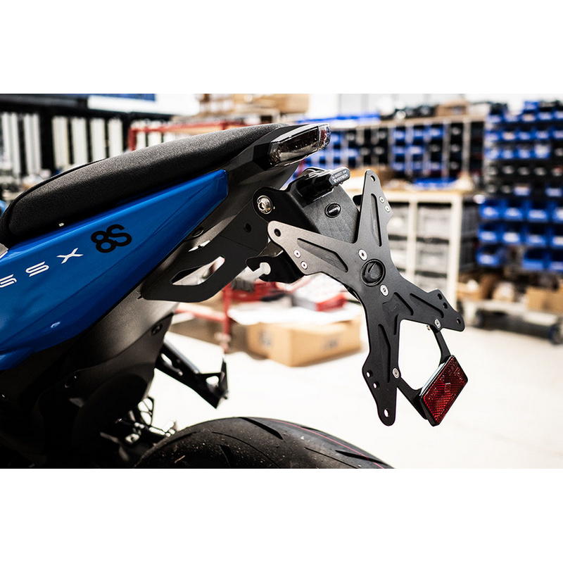 Porta matrícula Suzuki GSX-8S / GSX-8R