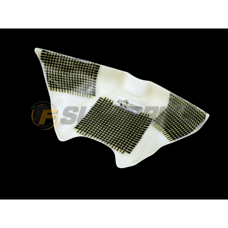 Cubre depósito frontal Triumph Speed Triple 1050 2011-2015