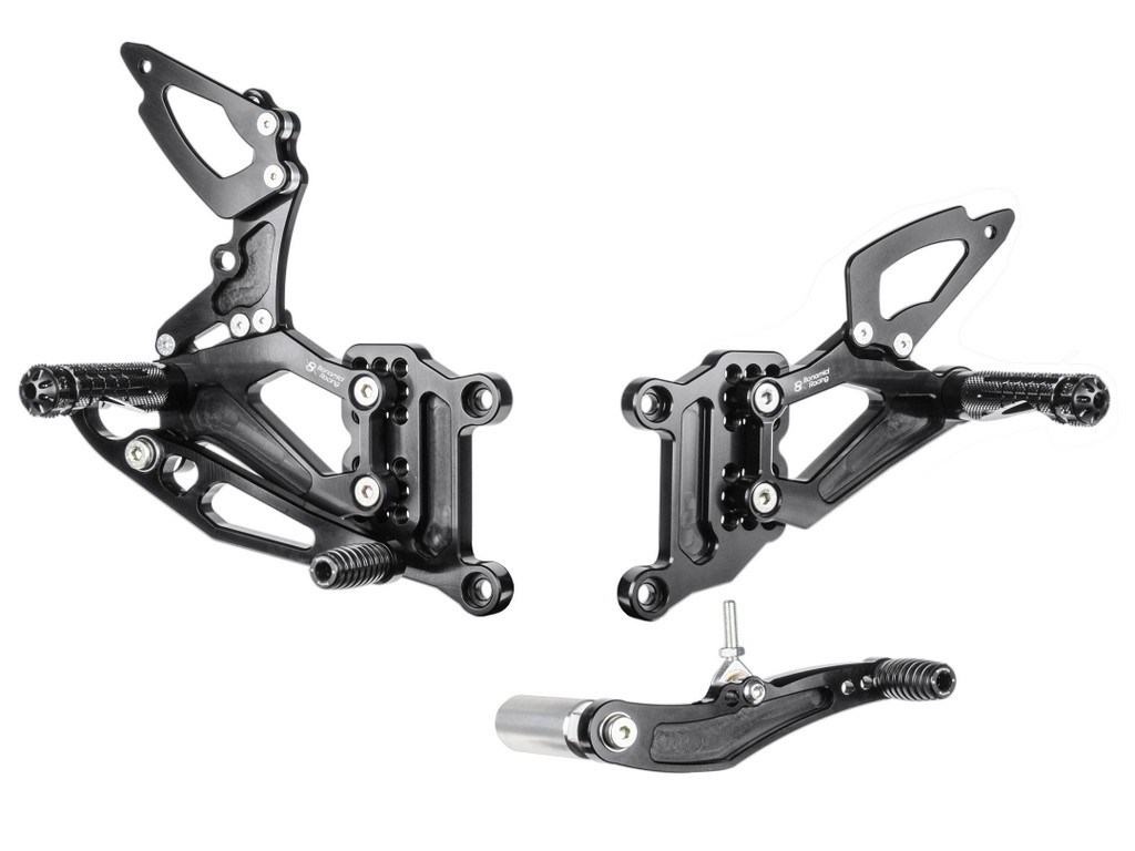 Estriberas regulables Yamaha YZF R1 2004-2006 cambio normal