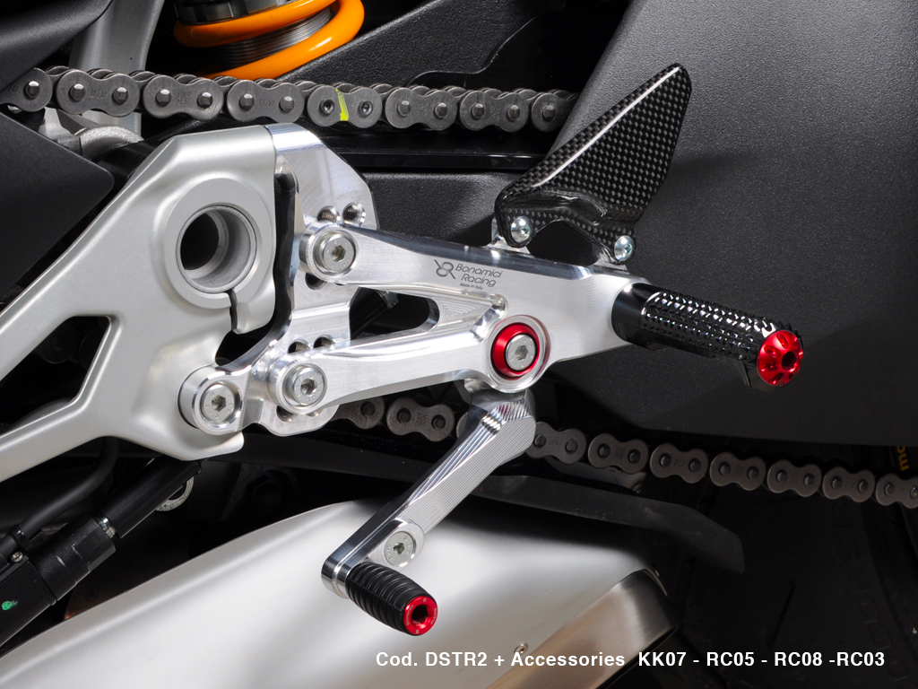 Estriberas regulables Ducati Streetfighter V4 2020-2024
