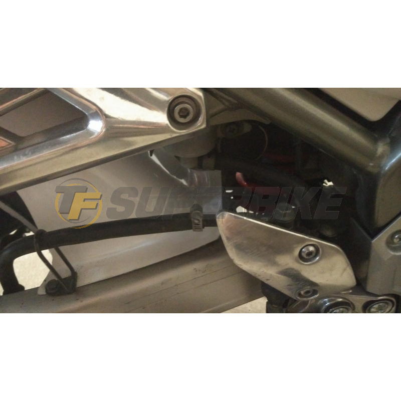Guardabarros trasero fibra vidrio Yamaha FZS 600 2002-2003 / FZS 1000 2005-