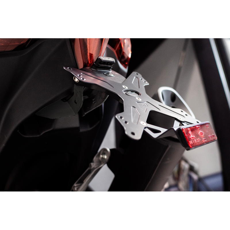 Porta matrícula Yamaha T-MAX 560 Tech Max 2022-2025