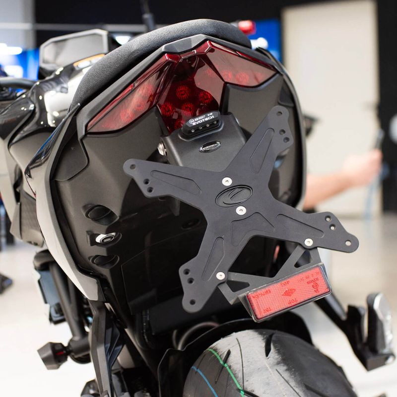 Porta matrícula Kawasaki  Kawasaki Z650 / Z650 S