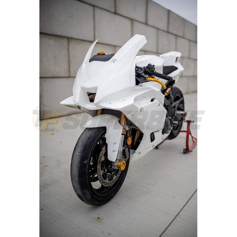 Guardabarros delantero fibra de vidrio Yamaha R9