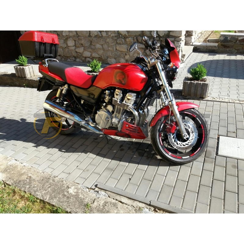 Quilla fibra de vidrio Kawasaki Z750 / Z1000 / Honda 750 Seven Fifty / Universal