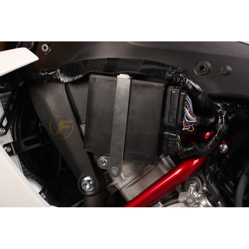 Soporte ECU duraluminio Yamaha R1 2015-2019