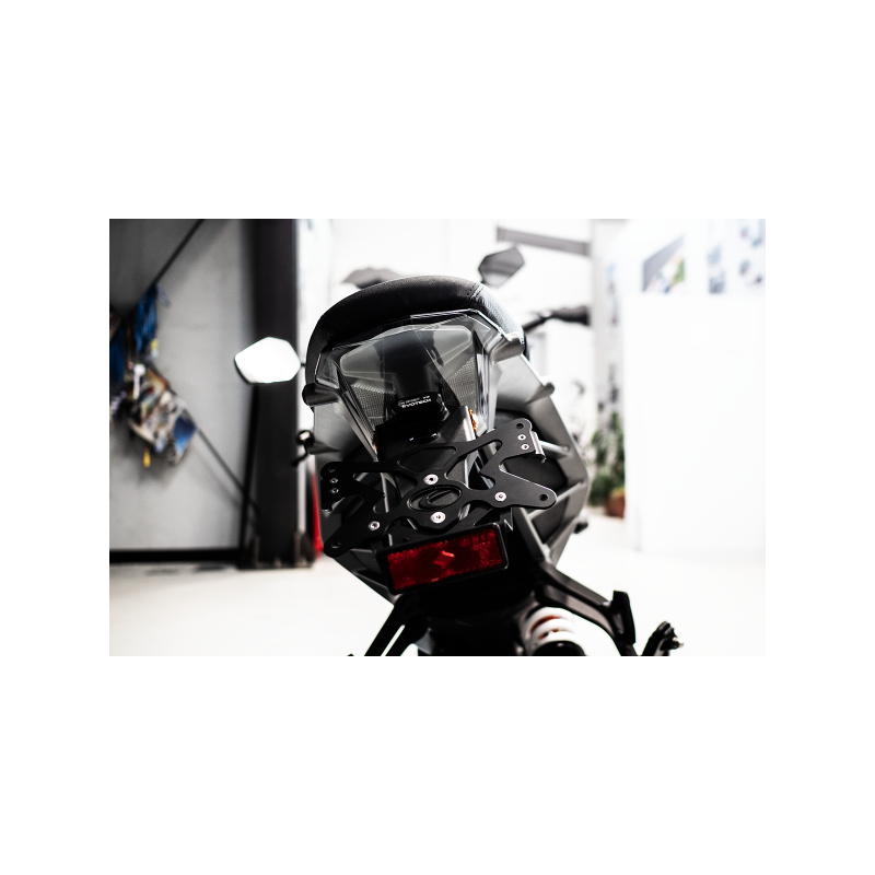 Porta matrícula KTM Duke 125 / Duke 390 2024-