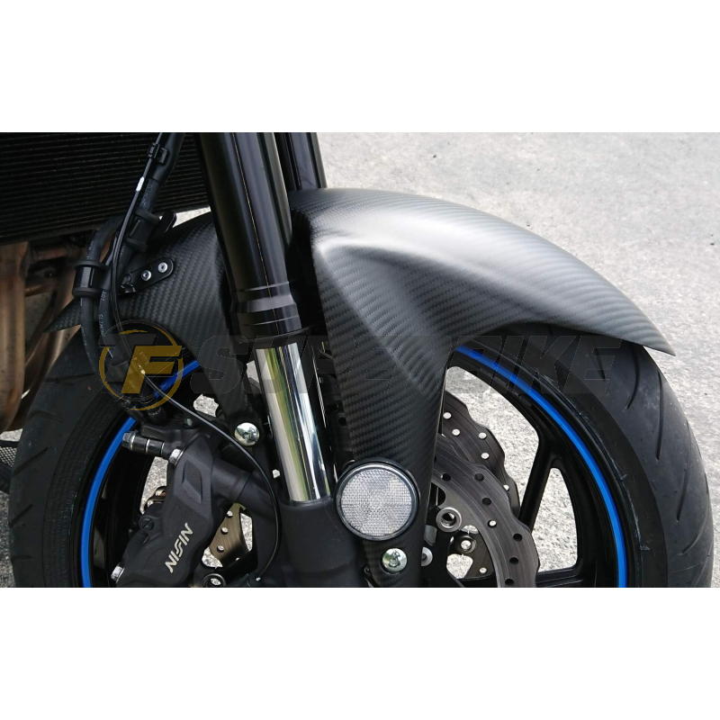 Guardabarros delantero fibra carbono Suzuki GSX-S 750