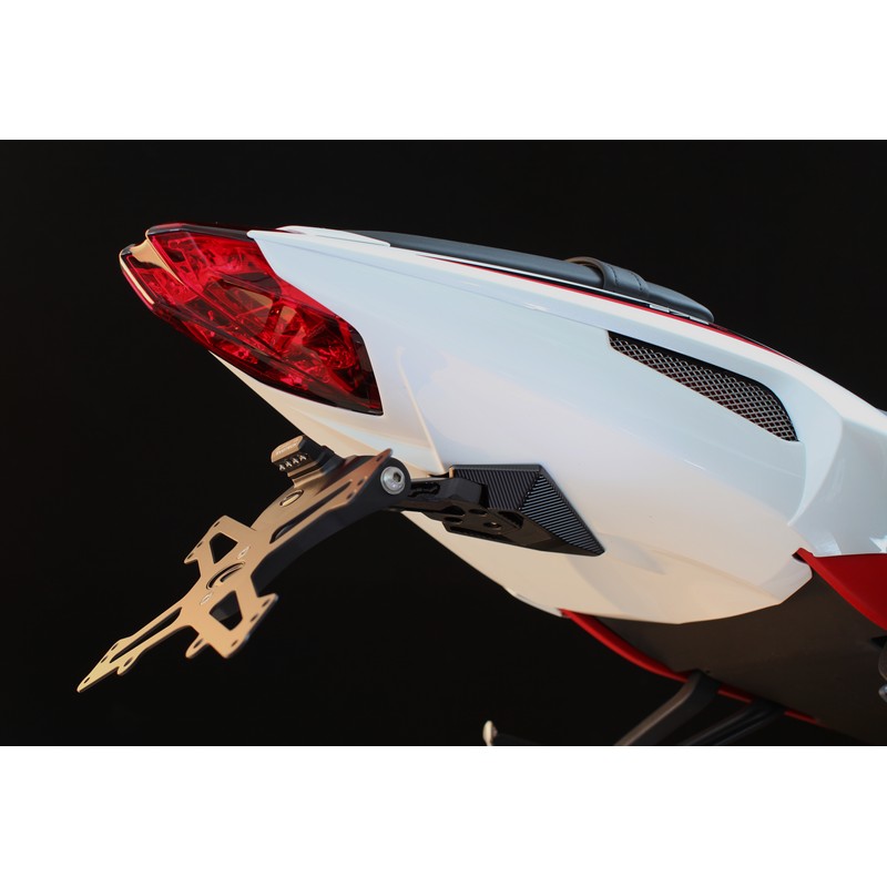 Porta matrícula Triumph Street Triple RS 2017-2024 versión Premium