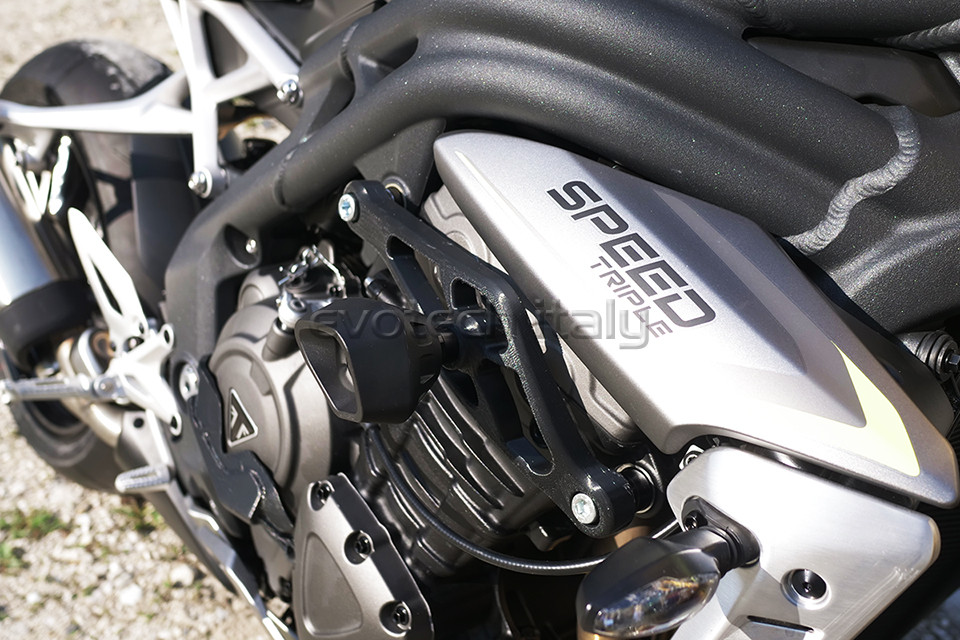 Protectores anti caída anti shock Street Defender Triumph Speed Triple RS 1200 2021-2024