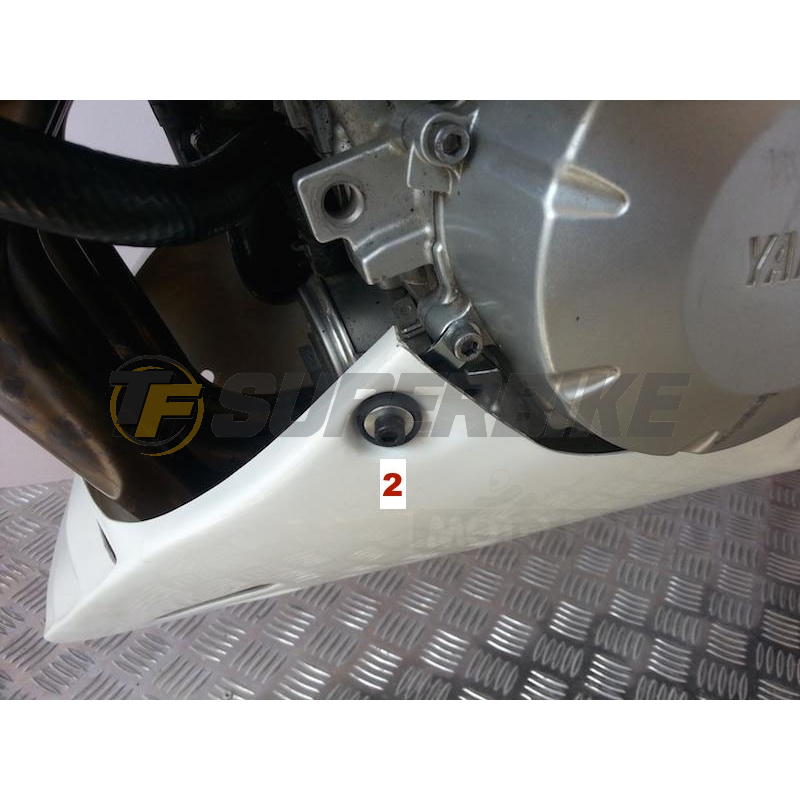 Quilla fibra de vidrio Yamaha FZ6 / Fazer 600 2004-2006 con kit de montaje