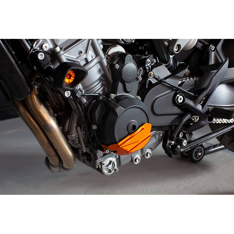 Protector cárter izquierdo KTM 790 Duke / 890 Duke / CF Moto 800 MT-X 2025-