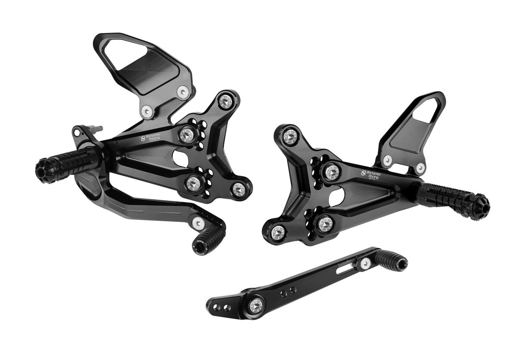 Estriberas regulables Triumph Speed Triple 1200 RS 2021-2025