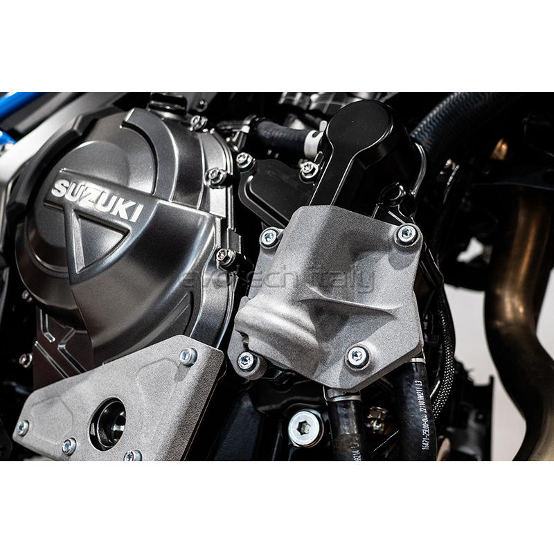 Protector bomba de agua Suzuki GSX-8S 2023-2025 / GSX-8T / GSX- 8TT